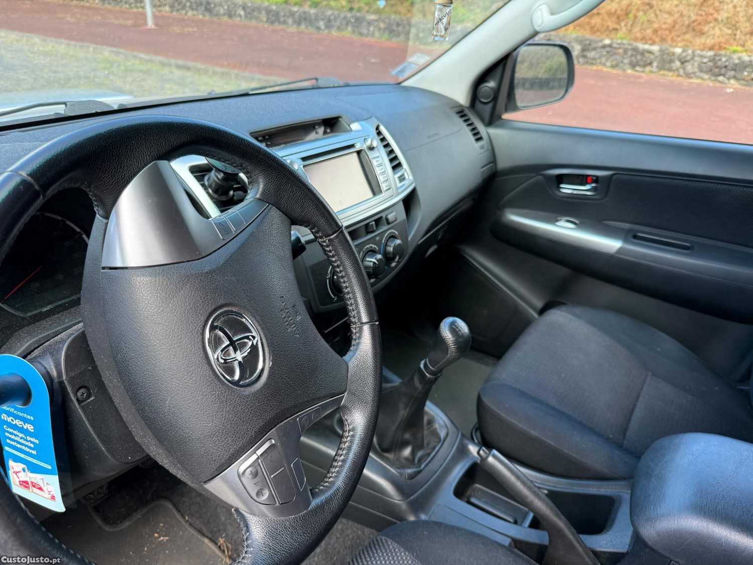 Toyota Hilux D-4D Tracker - 14 foto 5
