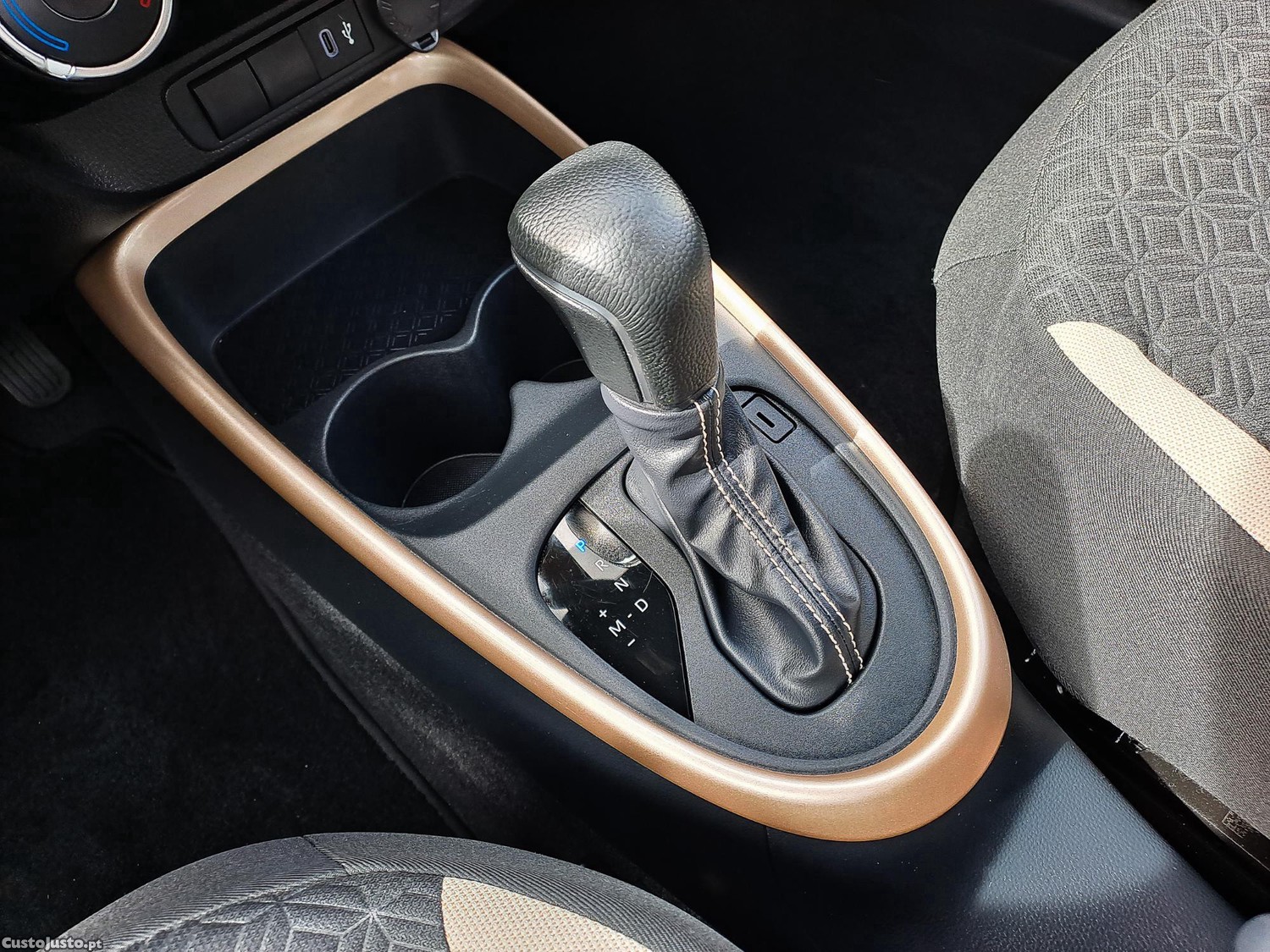 Toyota Aygo X 1.0 VVT-I 72CV GASOLINA 2025 — fotografia 9