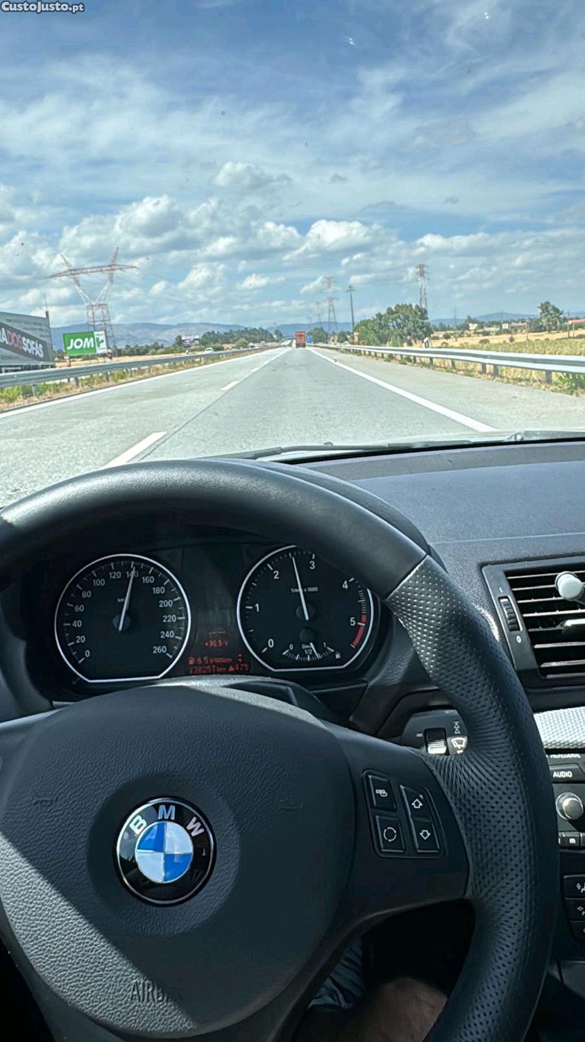 BMW 120 D CABRIO — fotografia 2