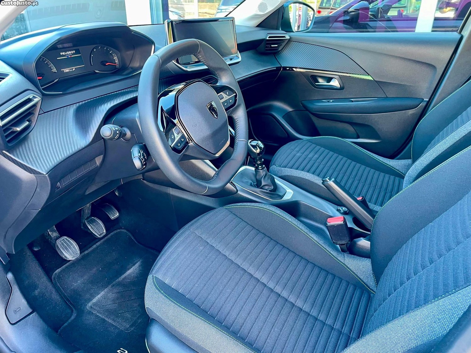 Peugeot 208 1.2 PureTech Active Pack — fotografia 5