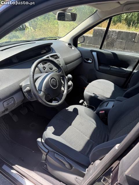 Renault Scénic Fase II — fotografia 4