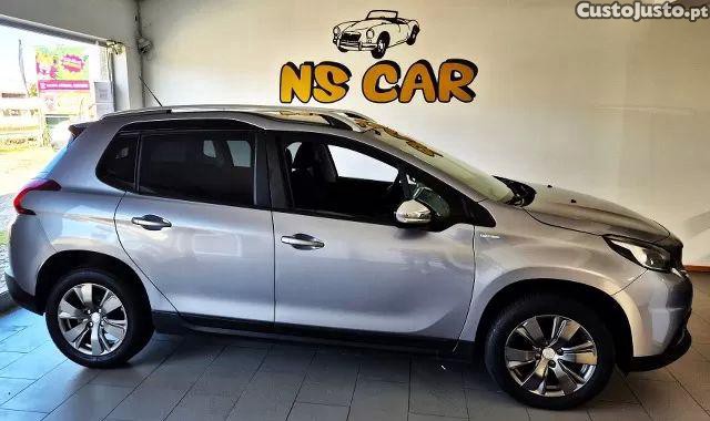 Peugeot 2008 1.2 active — fotografia 6