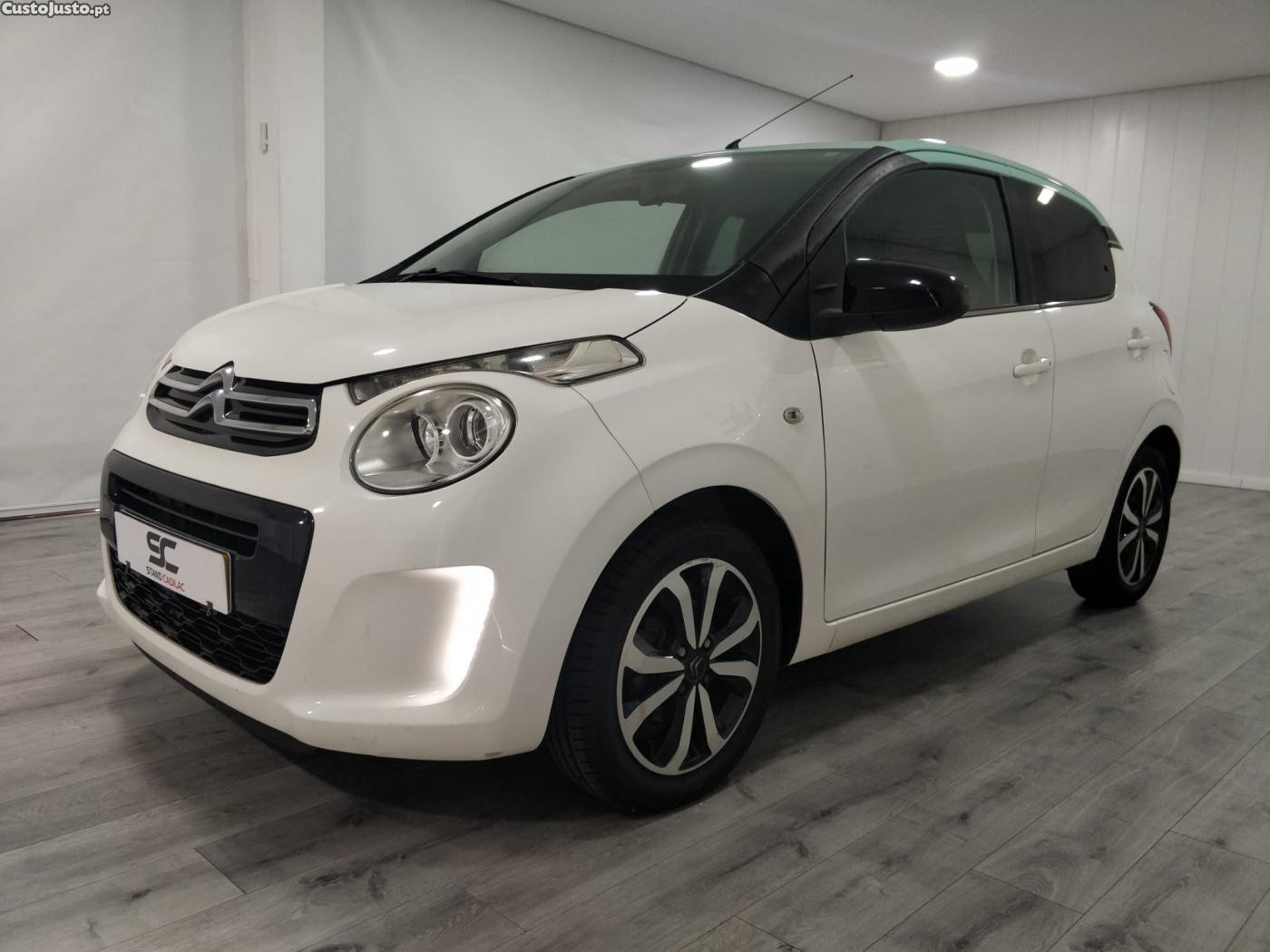 Citroën C1 1.0 VTi Shine NACION - 19 — photo 2