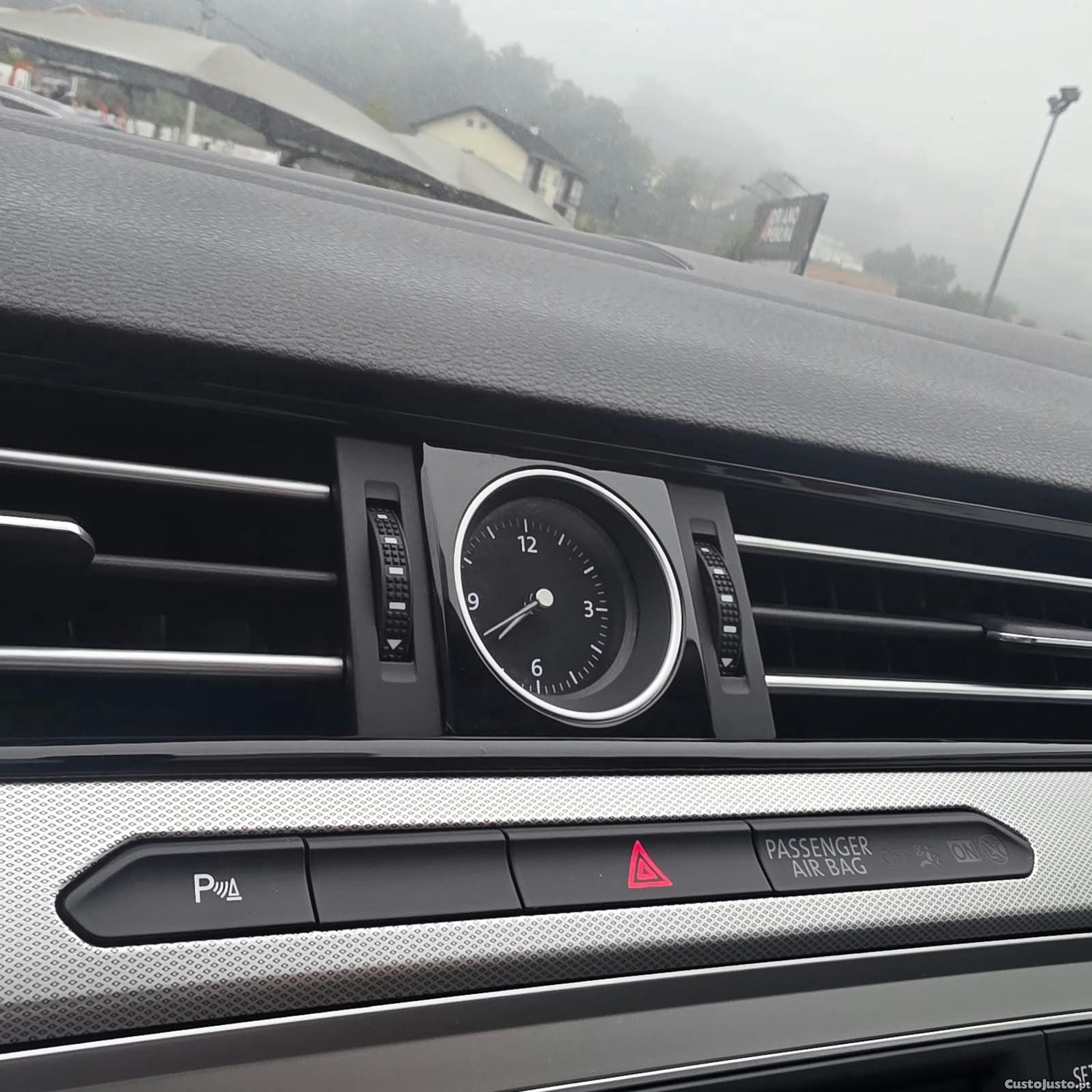Volkswagen Passat 2.0 TDi Confortline — fotografia 18