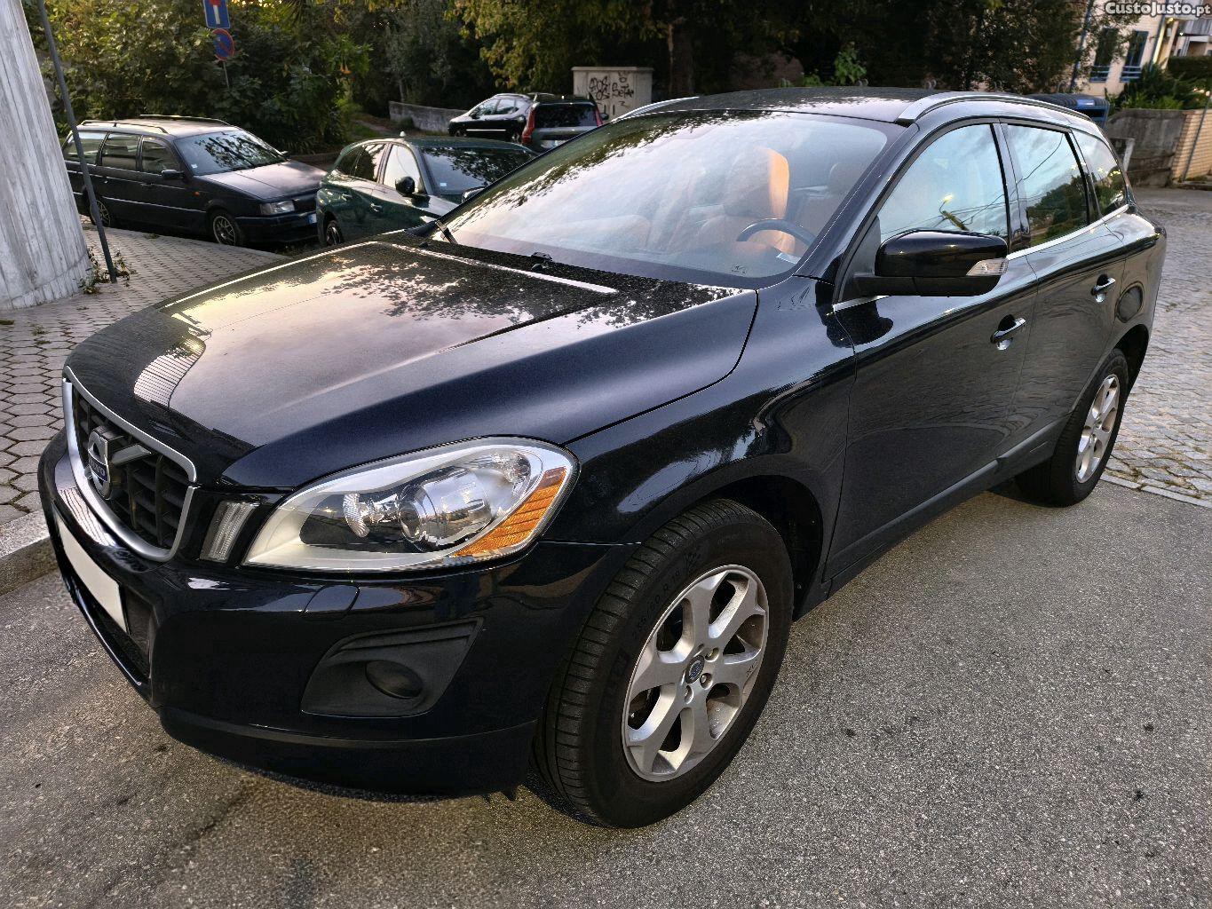 Volvo XC60 2.4 Drive — photo 2