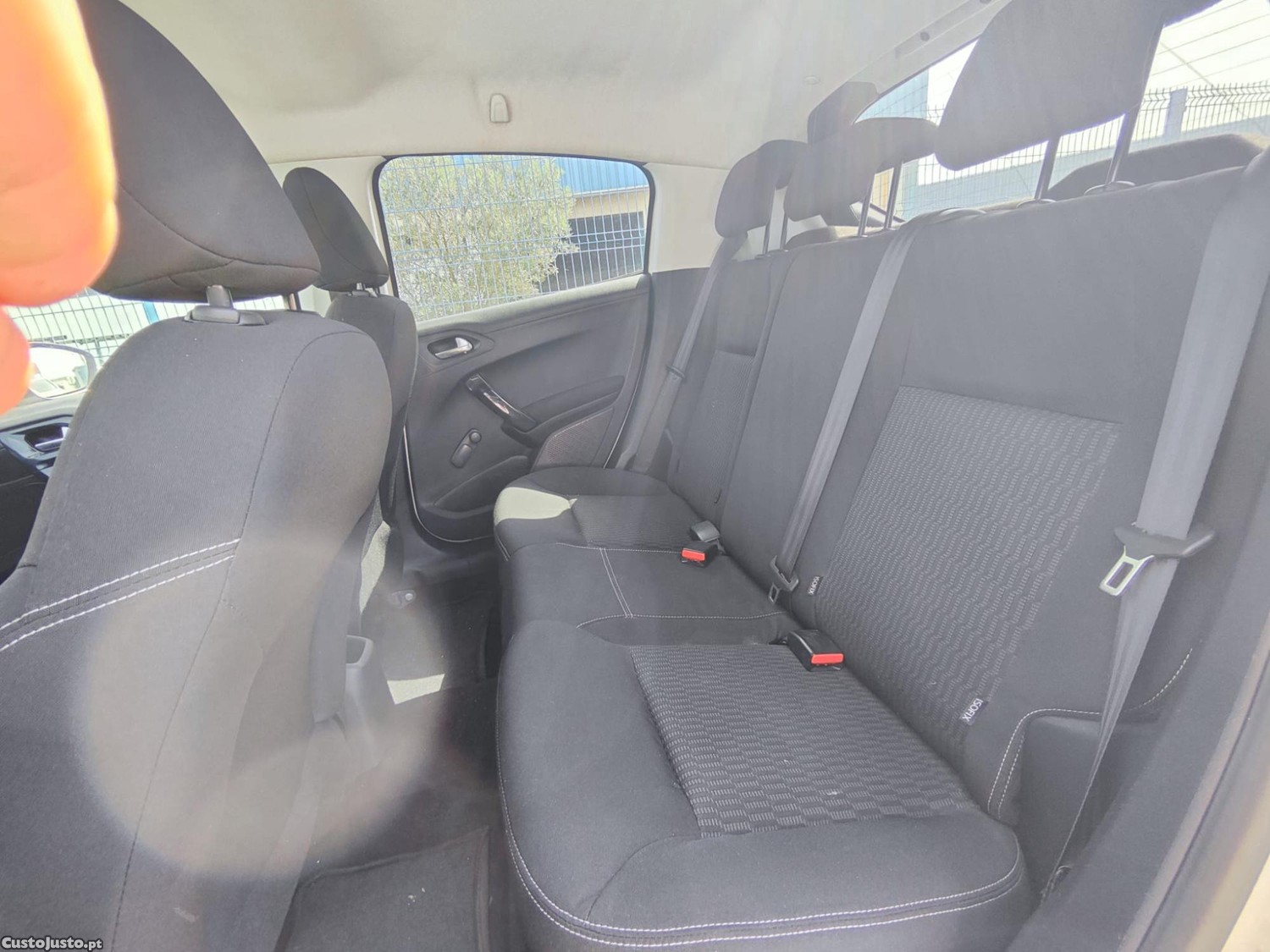Citroën C4 1.6hdi — fotografia 2