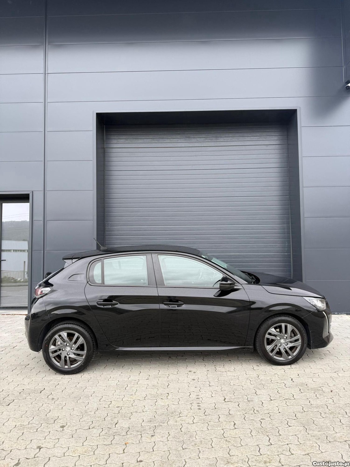 Peugeot 208 1.5 HDi — fotografia 4