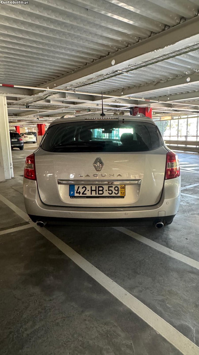 Renault Laguna 2.0DCI — fotografia 6