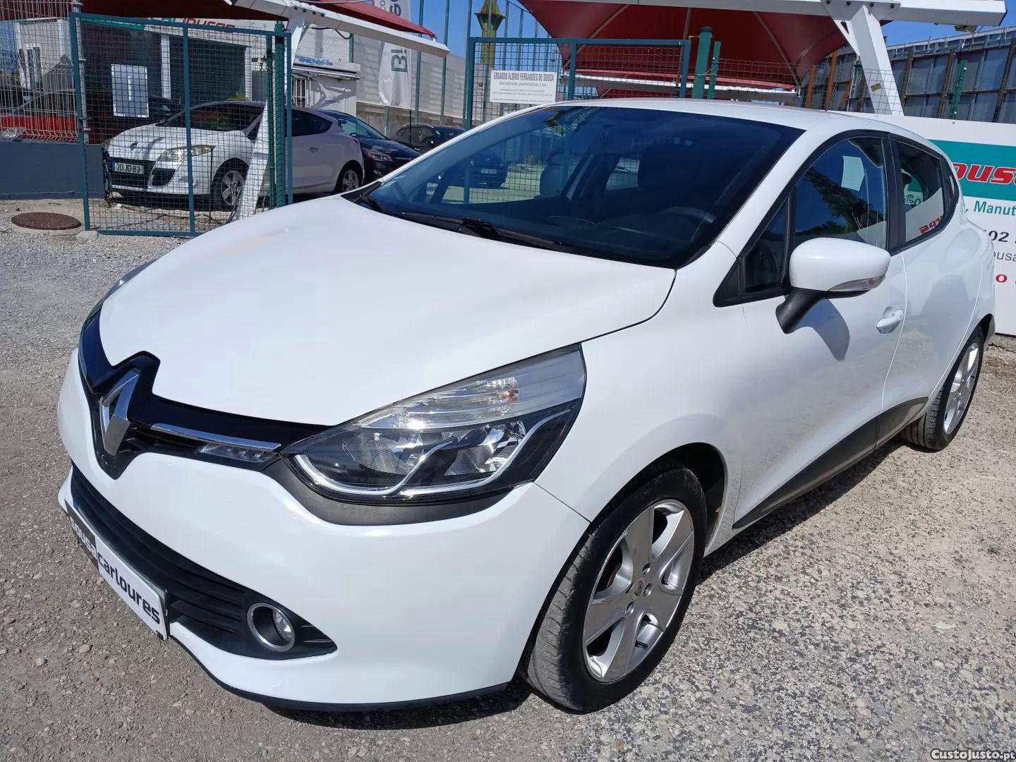Renault Clio 1.5 dci confort — fotografia 22