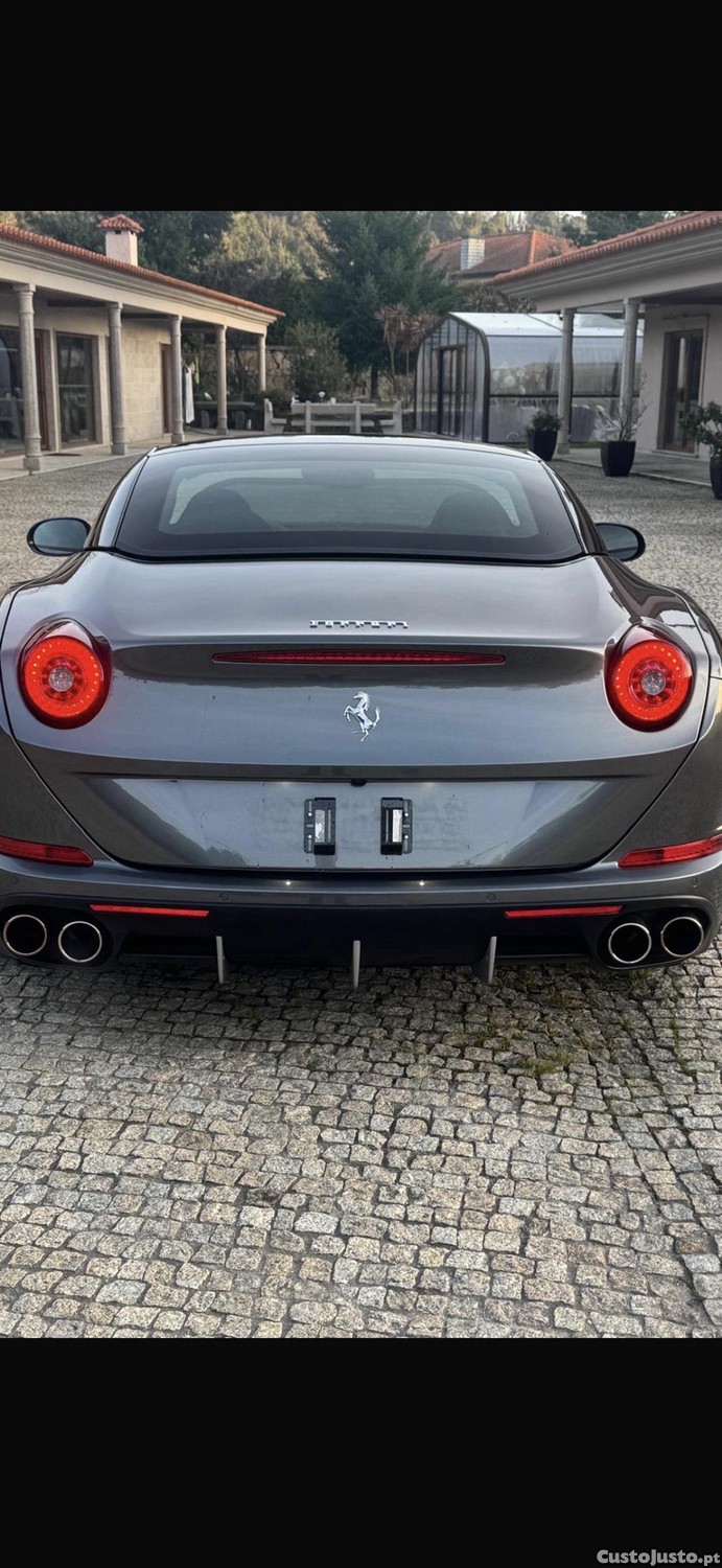 Ferrari California 560 cv - 17 — photo 2