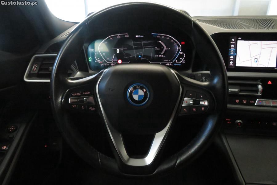 BMW 320 e Corporate Edition — fotografia 25