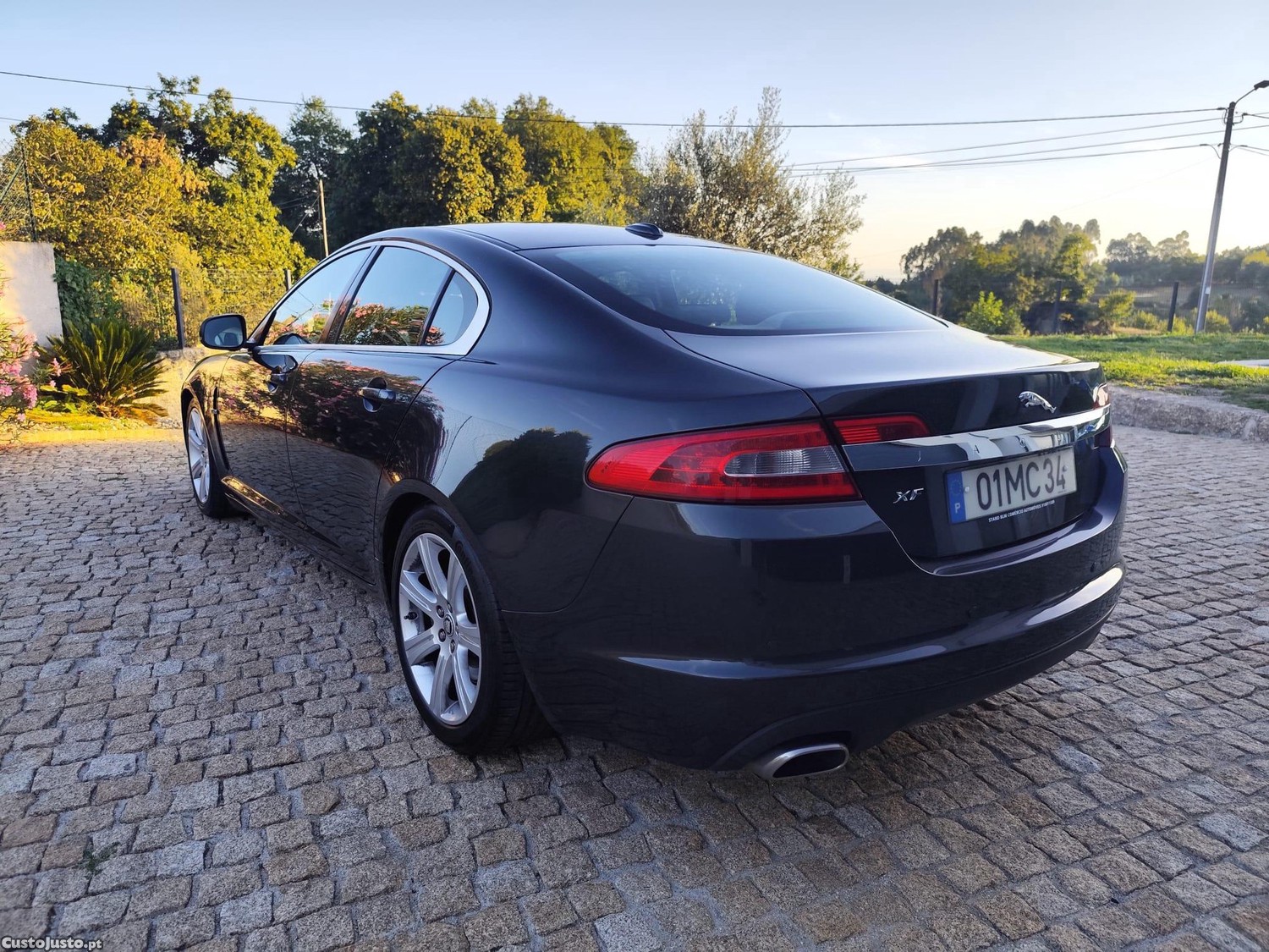 Jaguar XF Luxury - 11 foto 4