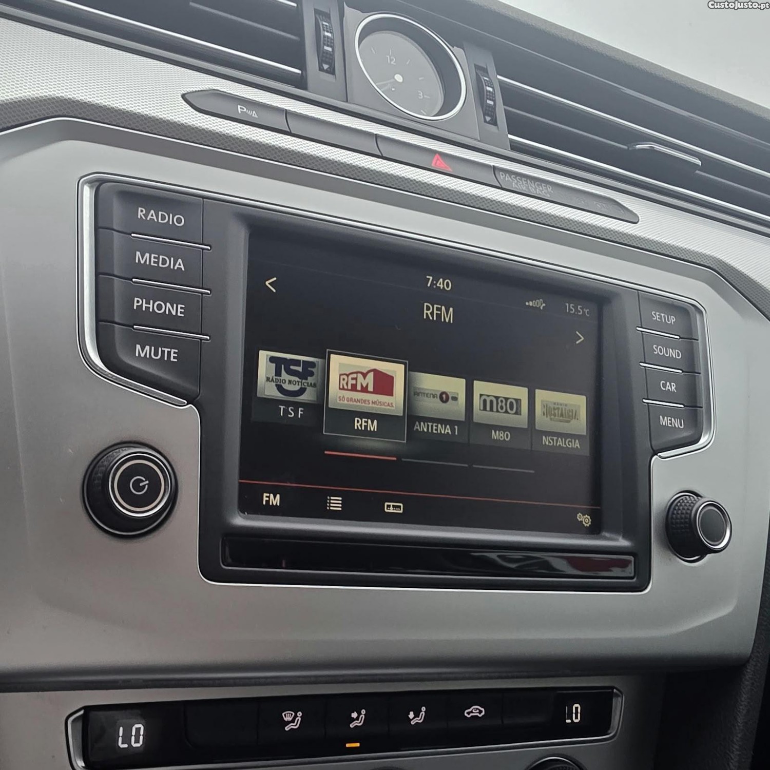 Volkswagen Passat 2.0 TDi Confortline — fotografia 19