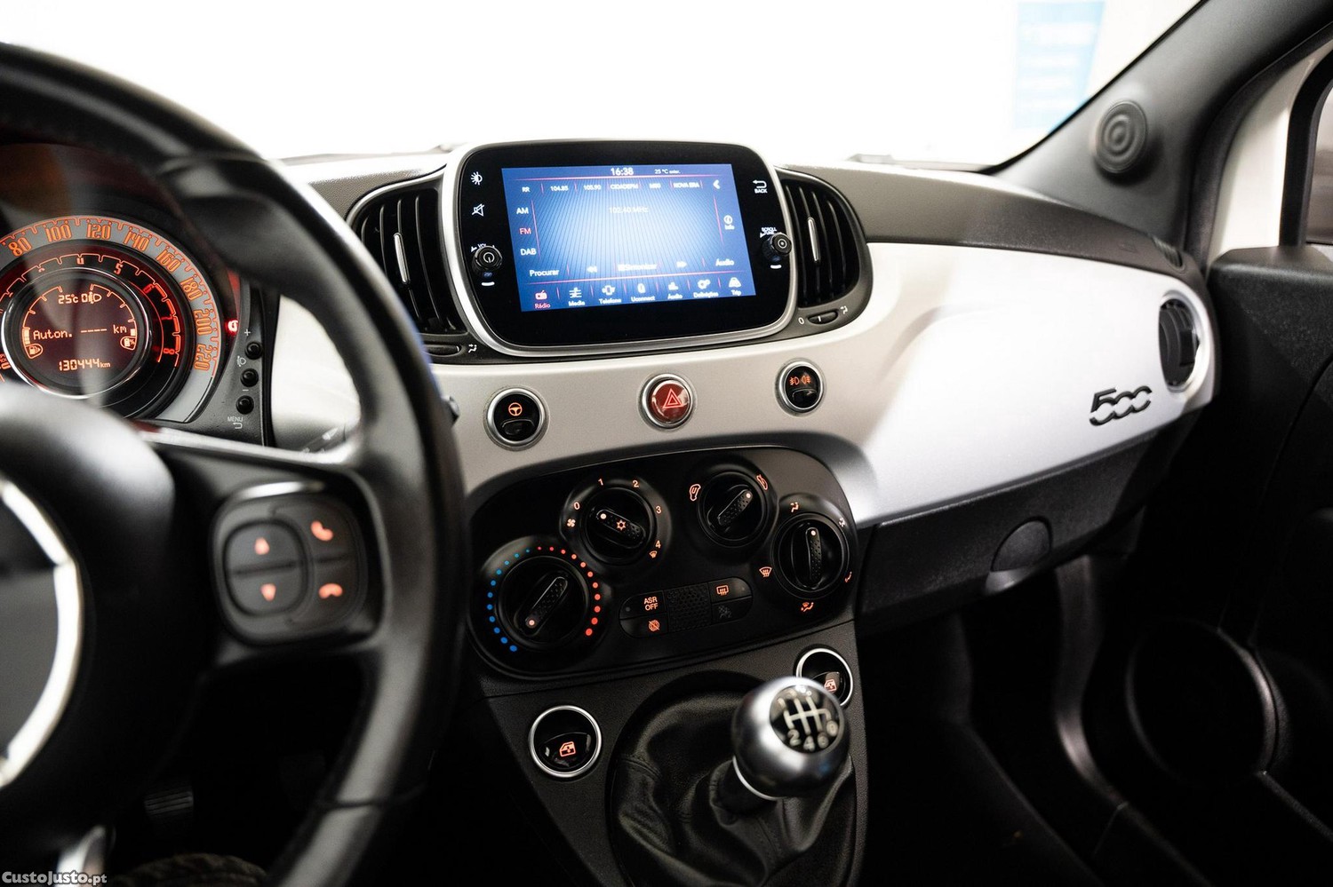 Fiat 500 1.0 Hybrid Connect — fotografia 7