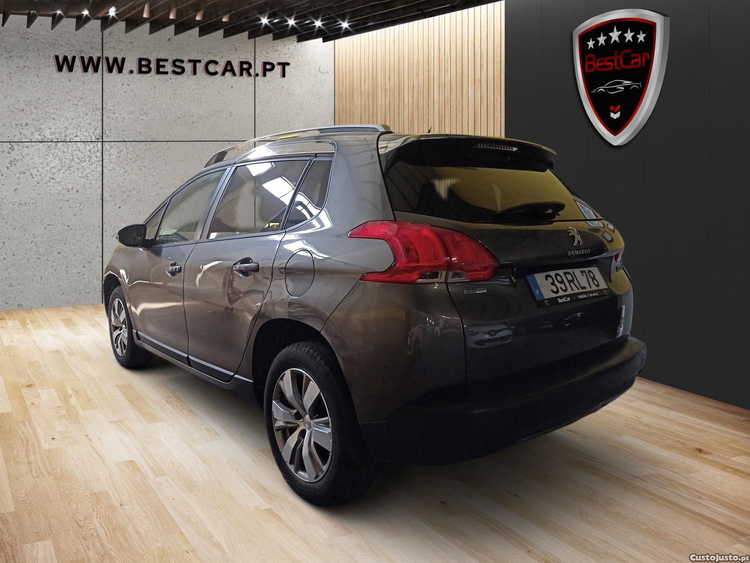 Peugeot 2008 1.2 VTI — photo 4