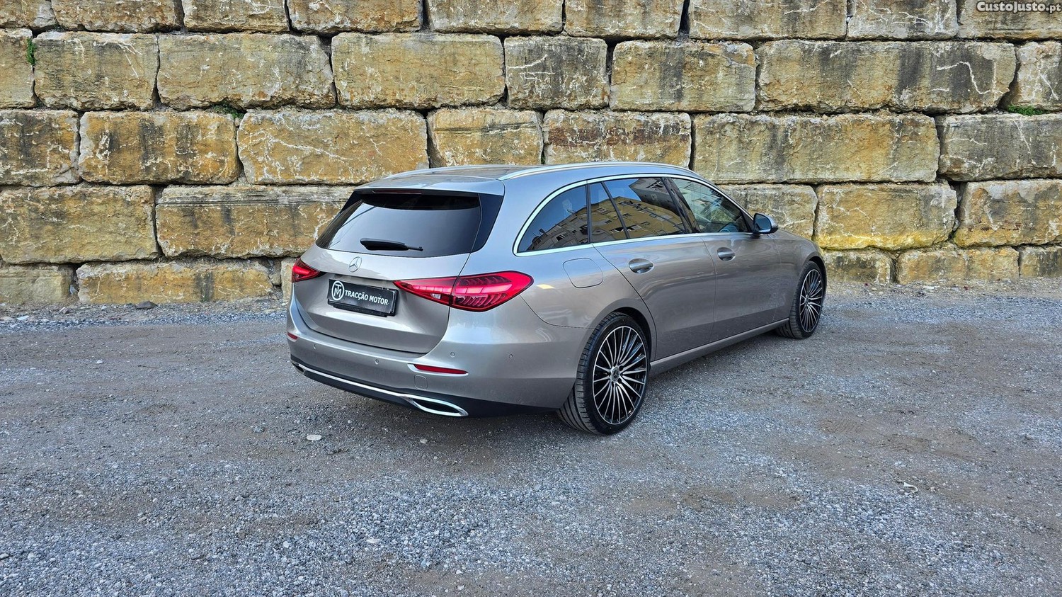 Mercedes-Benz C 200 d Avangarde Aut. - 23 foto 2