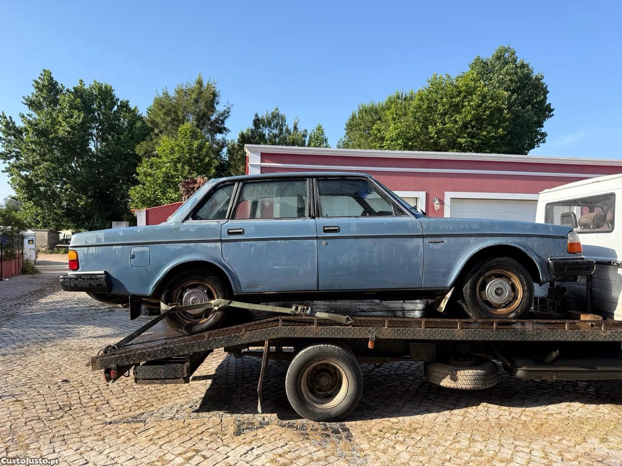 Volvo 244 GLD 6 — fotografia 13