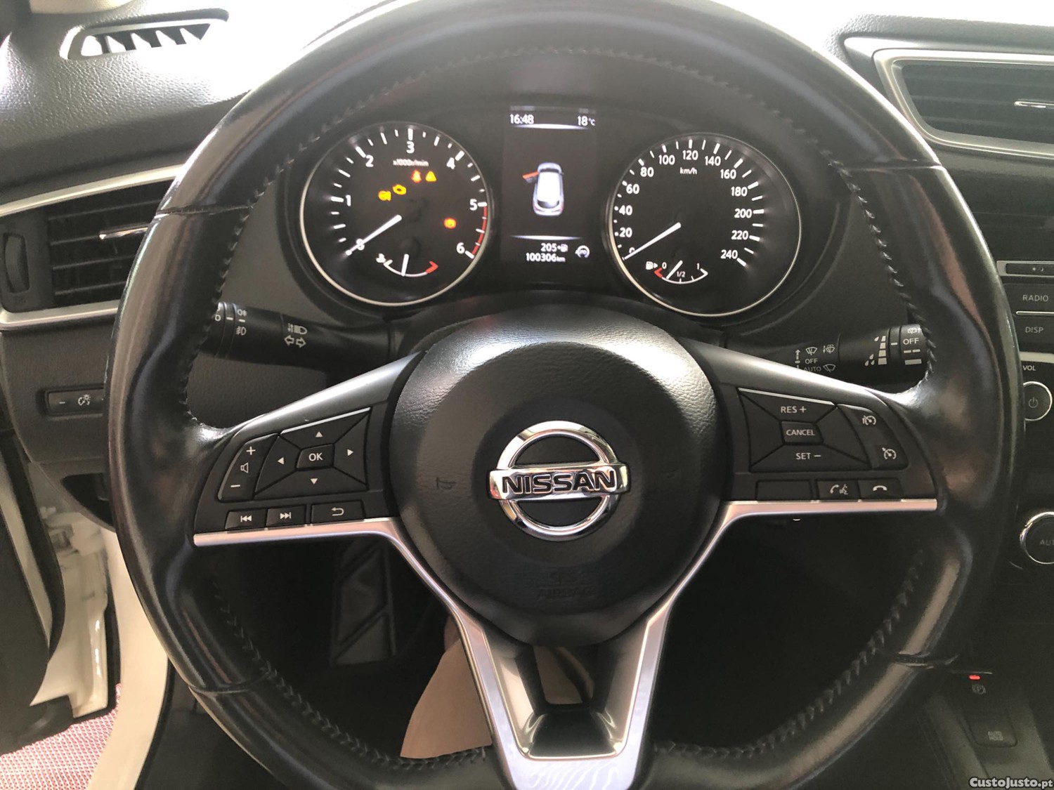 Nissan Qashqai — fotografia 4