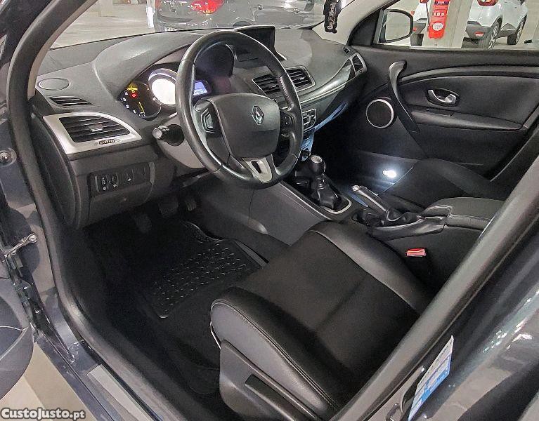 Renault Mégane Luxe 1.5 dCi Hatchback Coupe - 09 — photo 5