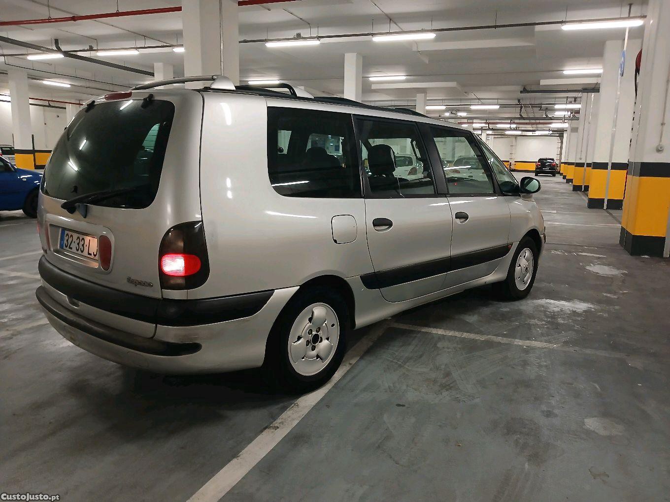 Renault Espace 7 lugares — fotografia 7