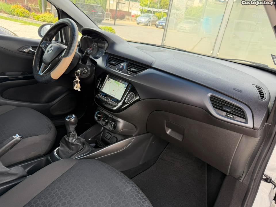 Opel Corsa E 1.3 CDTI — fotografia 5