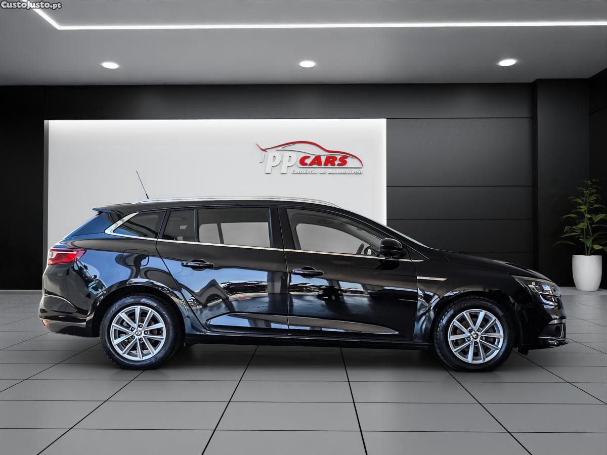 Renault Mégane Estate 1.5 dCi eco2 — fotografia 15