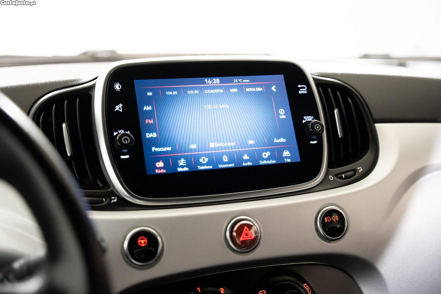 Fiat 500 1.0 Hybrid Connect — fotografia 6