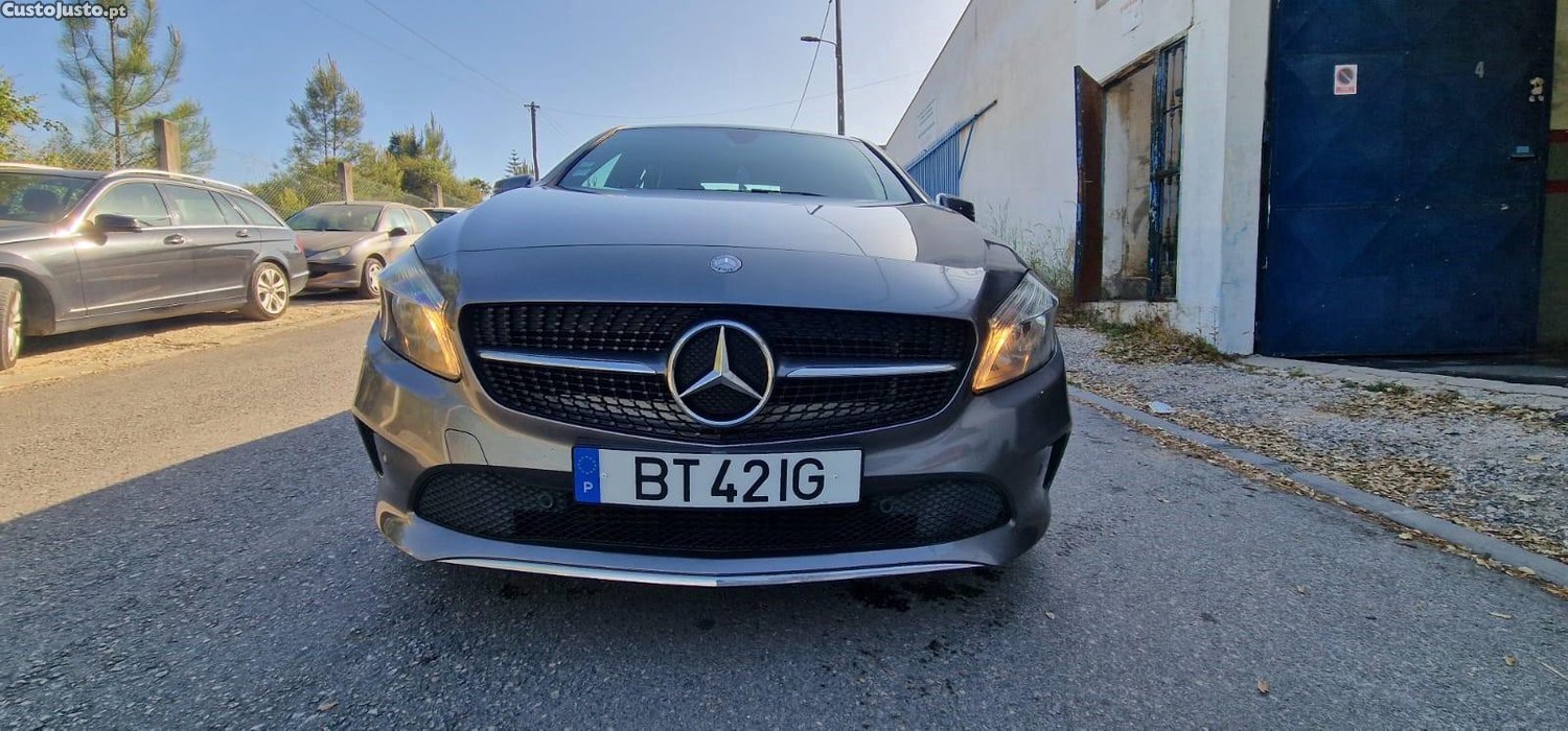 Mercedes-Benz A 180 180 D — fotografia 8