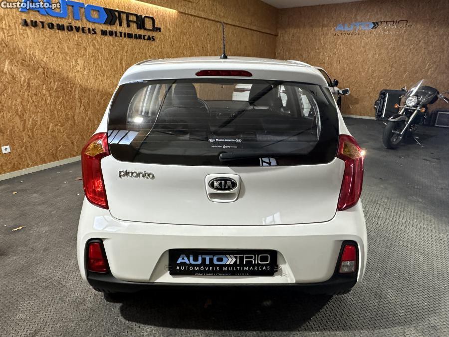 Kia Picanto 1.0 CVVT Urban — photo 4