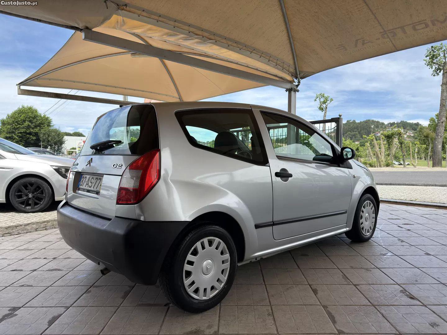 Citroën C2 1.1 — fotografia 14