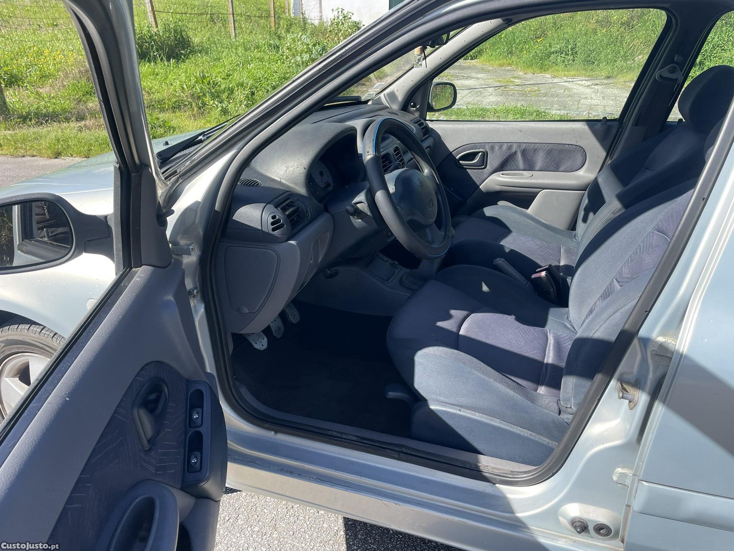 Renault Clio 1.2 16v — fotografia 3