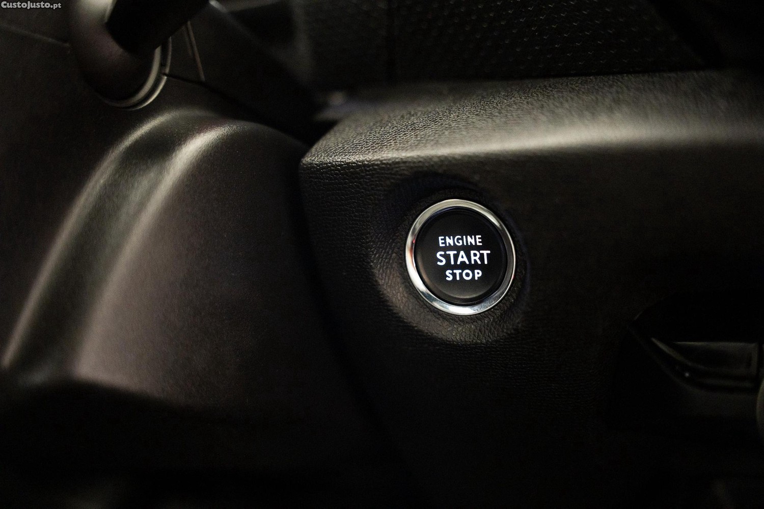 Citroën C4 1.2 PureTech Feel Pack — fotografia 13