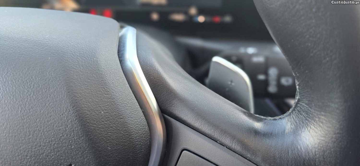 BMW 318 D Touring Auto XLine — fotografia 4