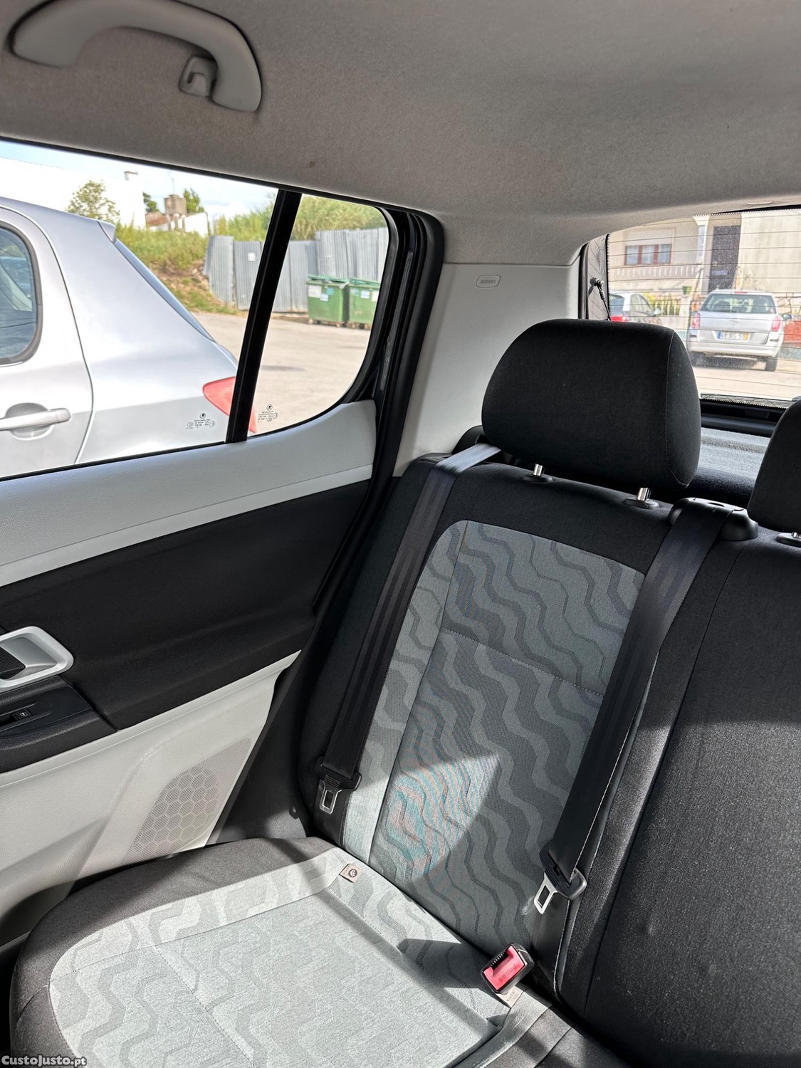 Skoda Fabia Ambiente — fotografia 3