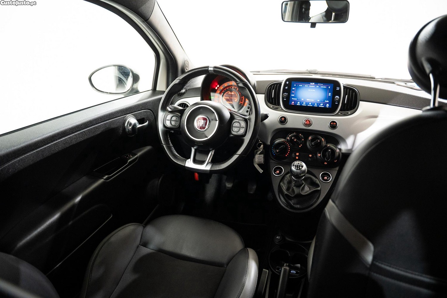 Fiat 500 1.0 Hybrid Connect — fotografia 14