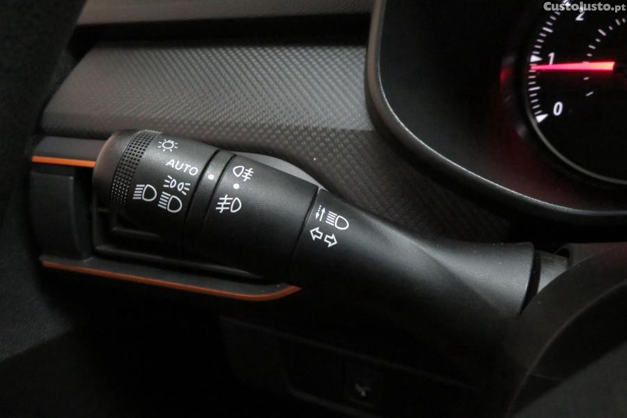 Dacia Sandero 1.0TCE STEPWAY Essen — fotografia 11