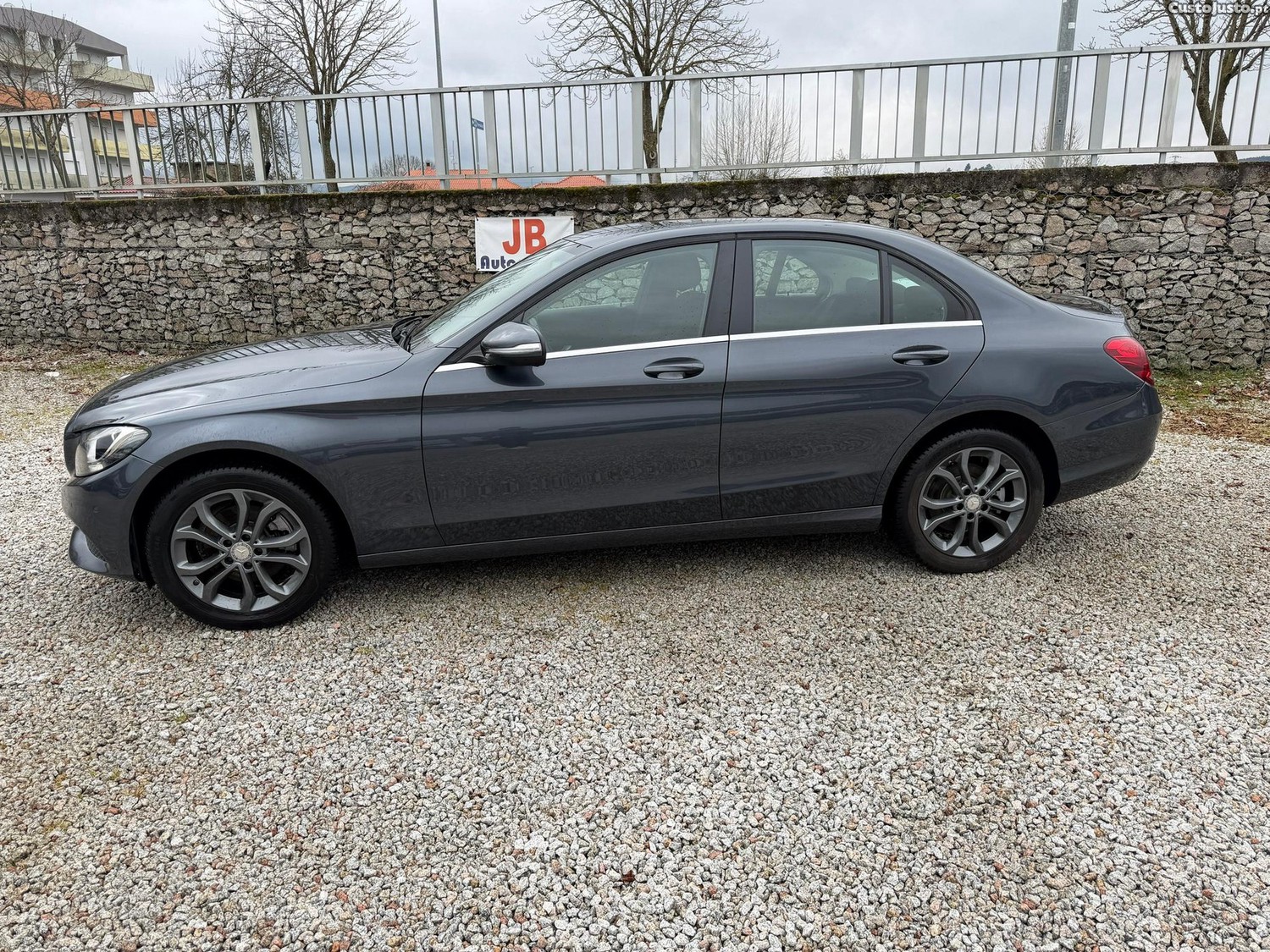 Mercedes-Benz C 220 BlueTEC — fotografia 10