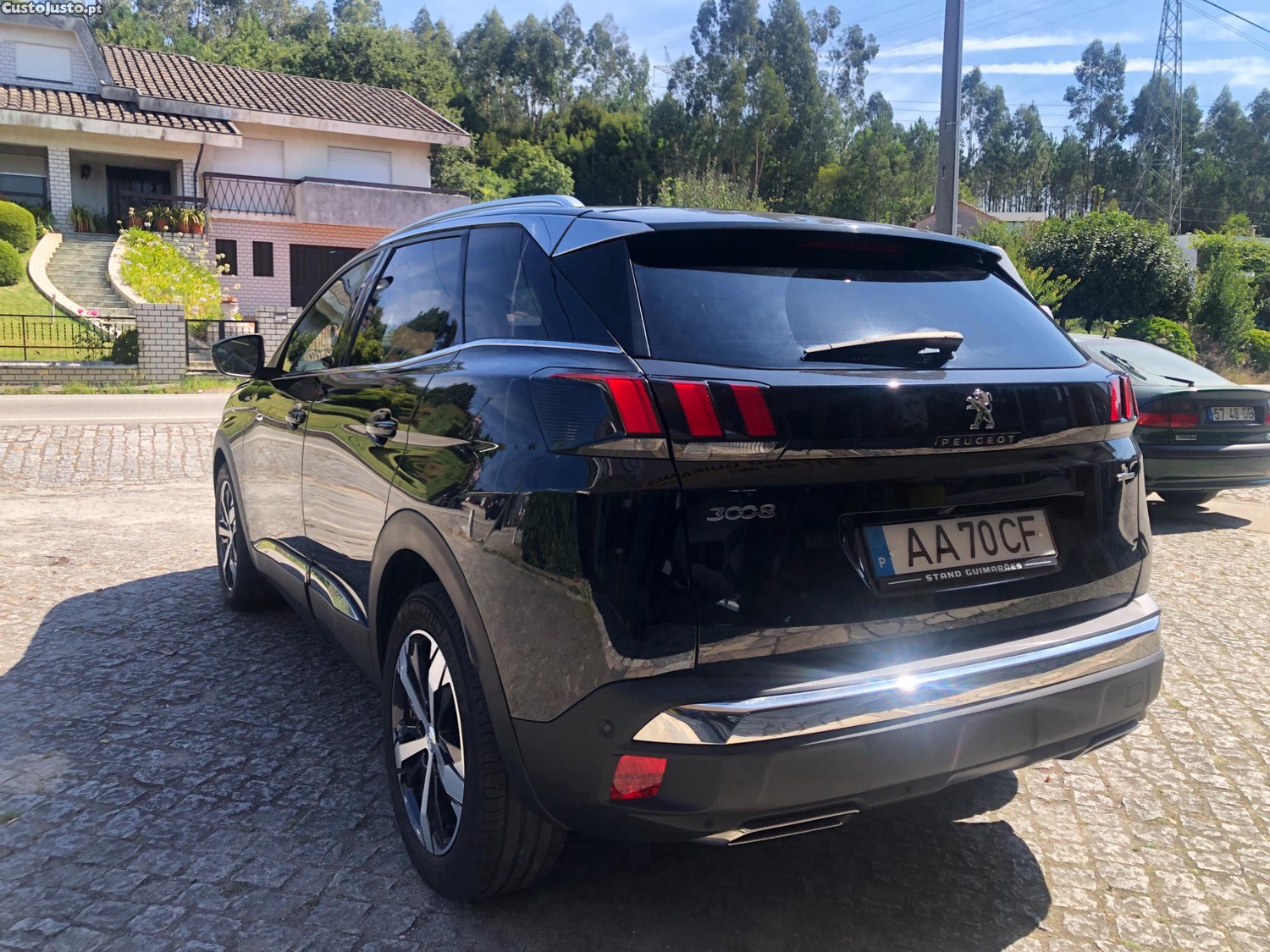 Peugeot 3008 GT Line 130 CV Teto Panorâmico - 20 foto 3