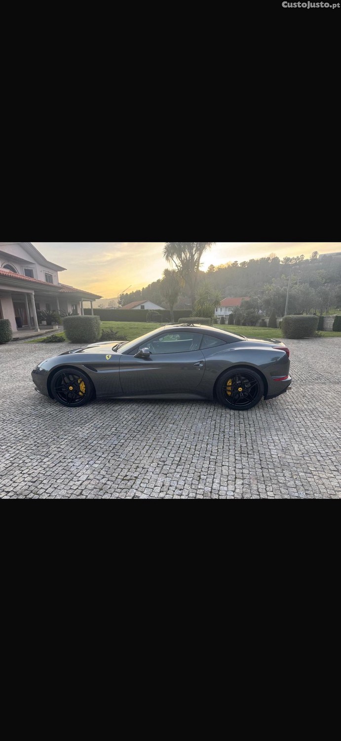 Ferrari California 560 cv - 17 — photo 5