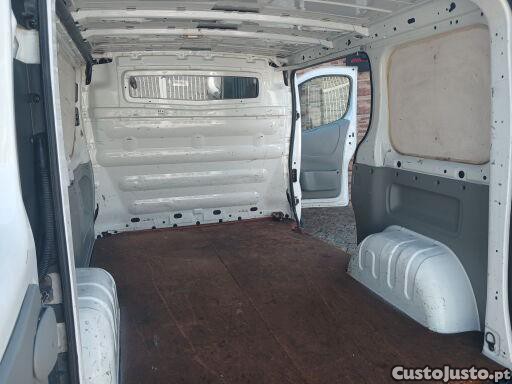 Renault Trafic 2.0 dci 115 — fotografia 4