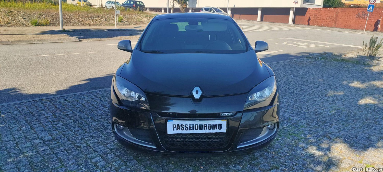 Renault Mégane GT LINE 1.5 dCi - 09 foto 5
