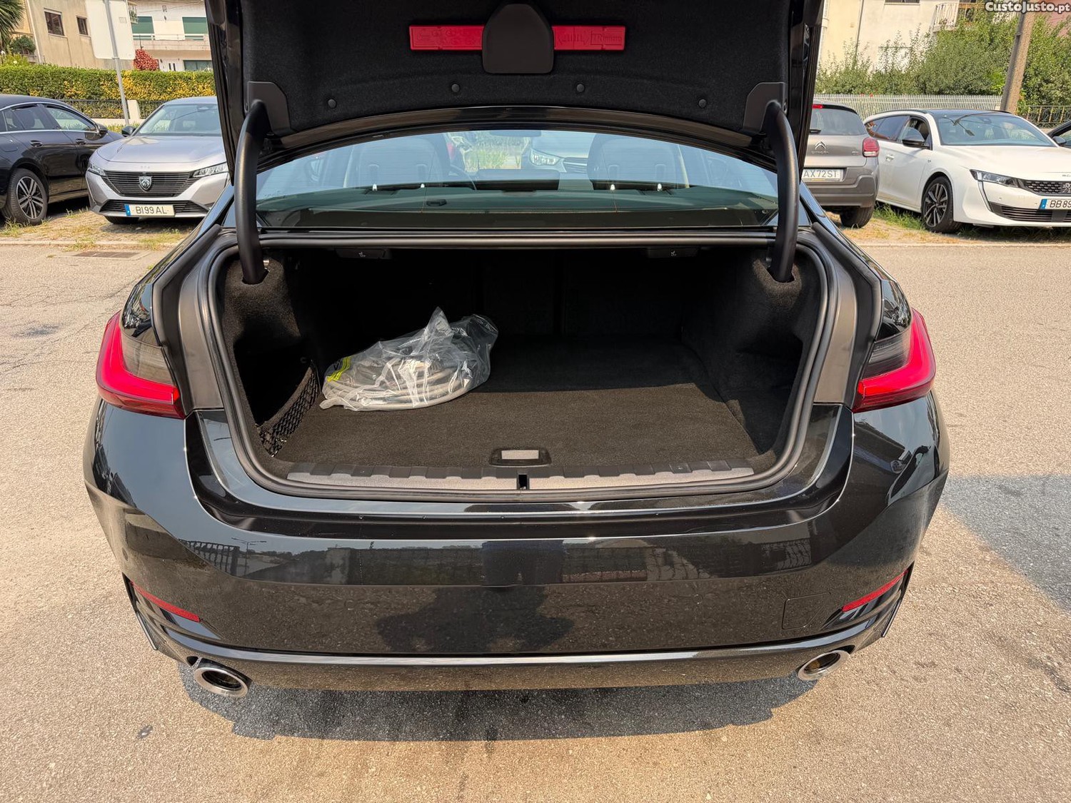 BMW 320 e Auto — fotografia 12