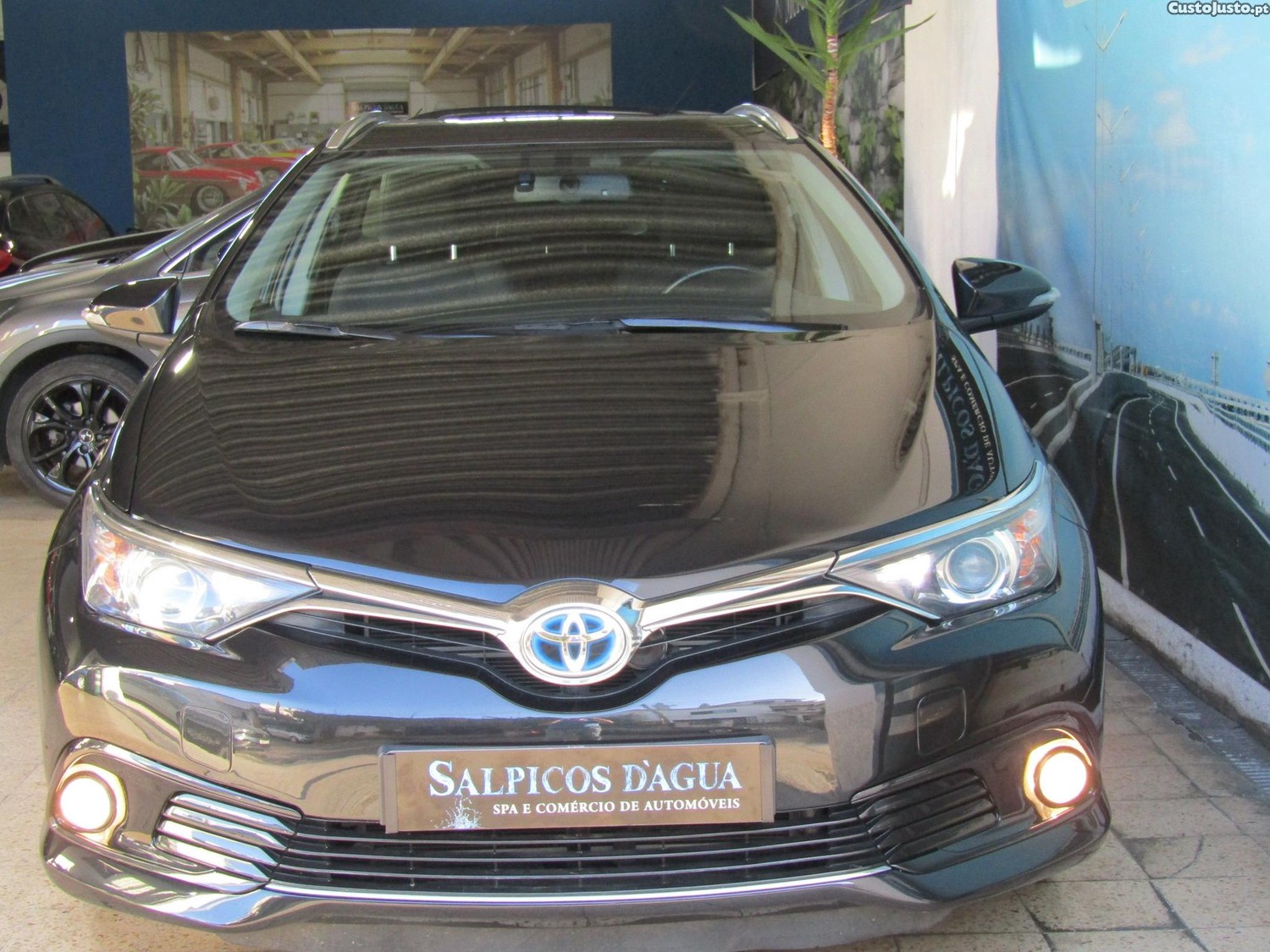 Toyota Auris 1.8 HSD Comfort+Pack Sport+Navi - 16 — photo 2