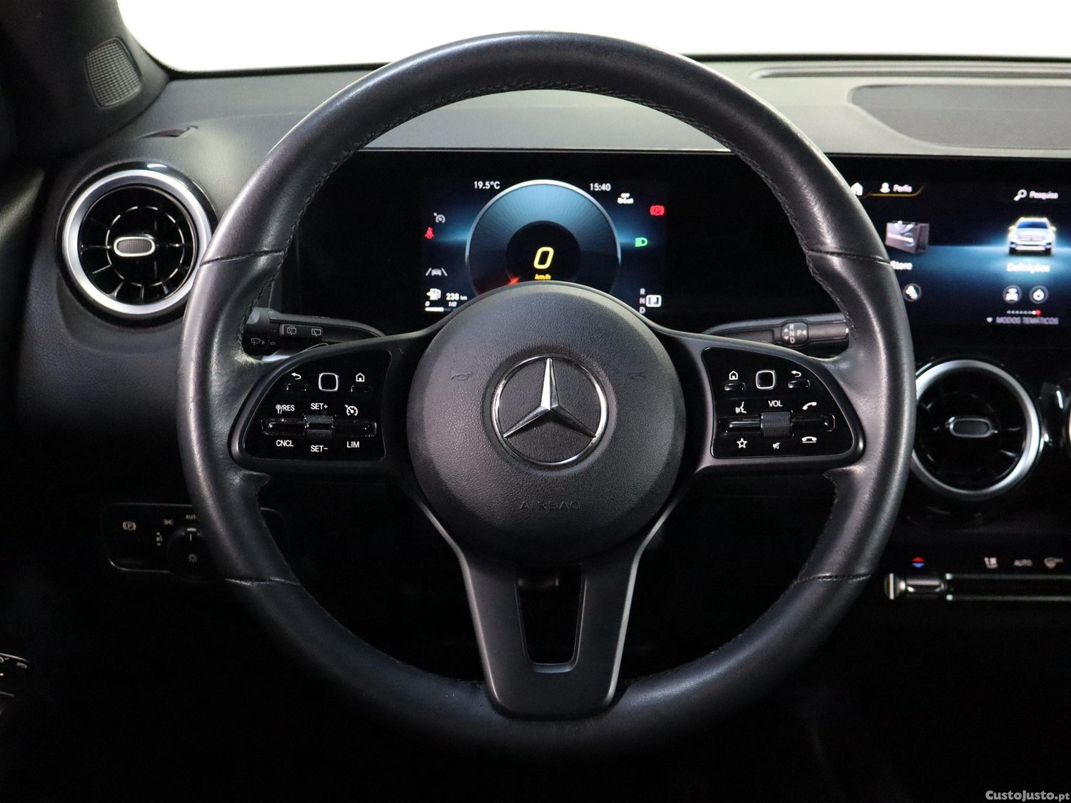 Mercedes-Benz GLB 180 d Style — fotografia 11