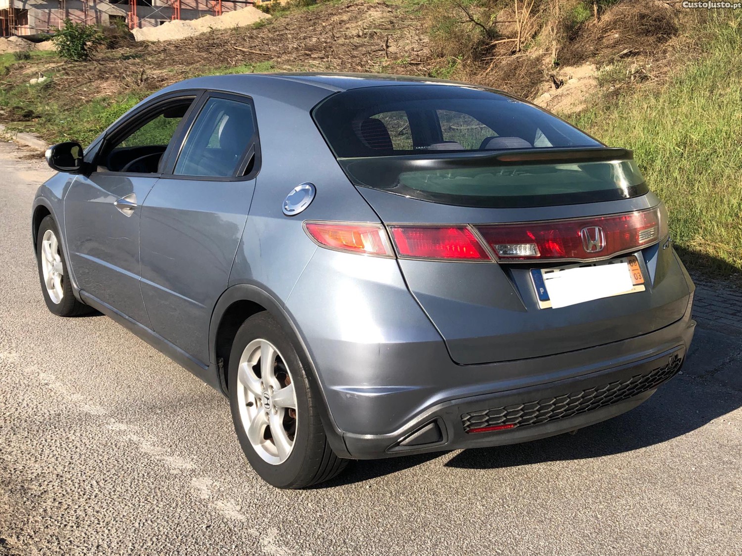 Honda Civic 1.4 — fotografia 5