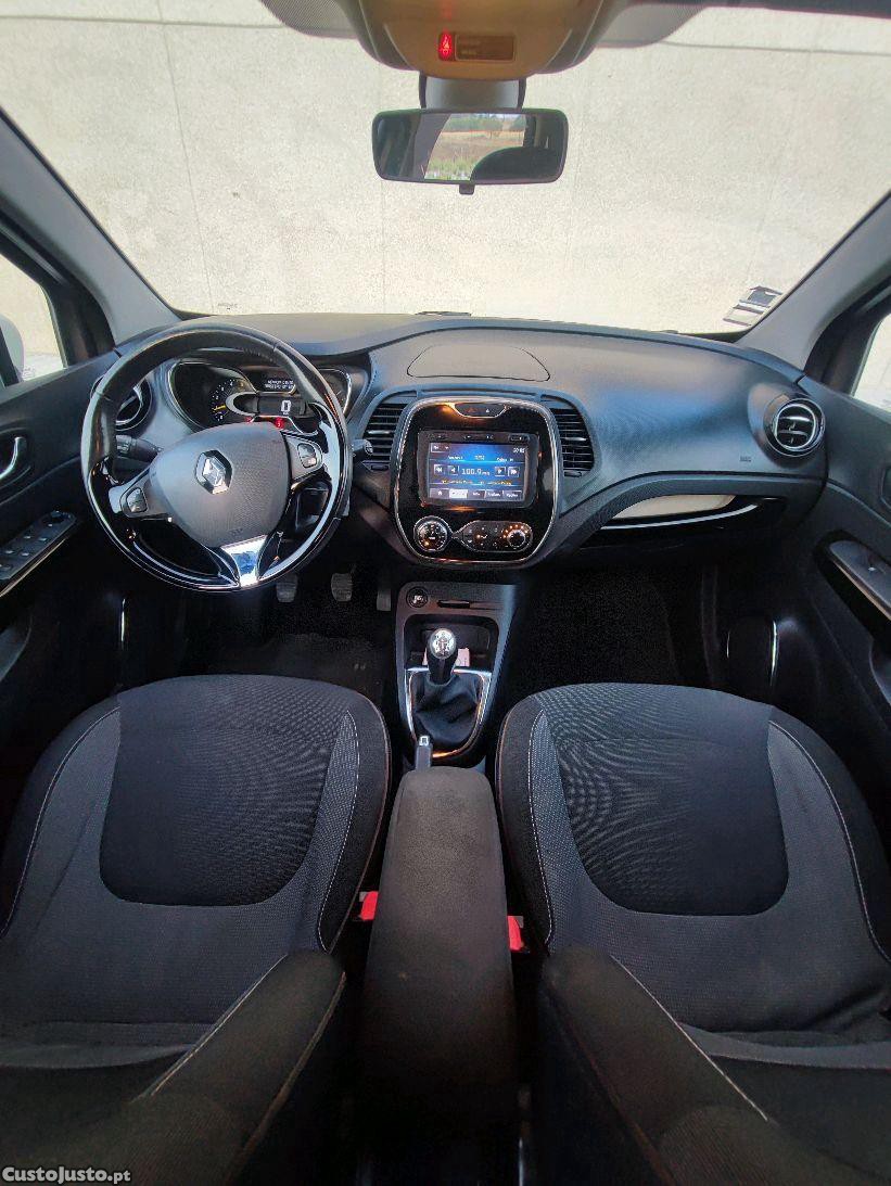 Renault Captur 1.5dci — fotografia 2