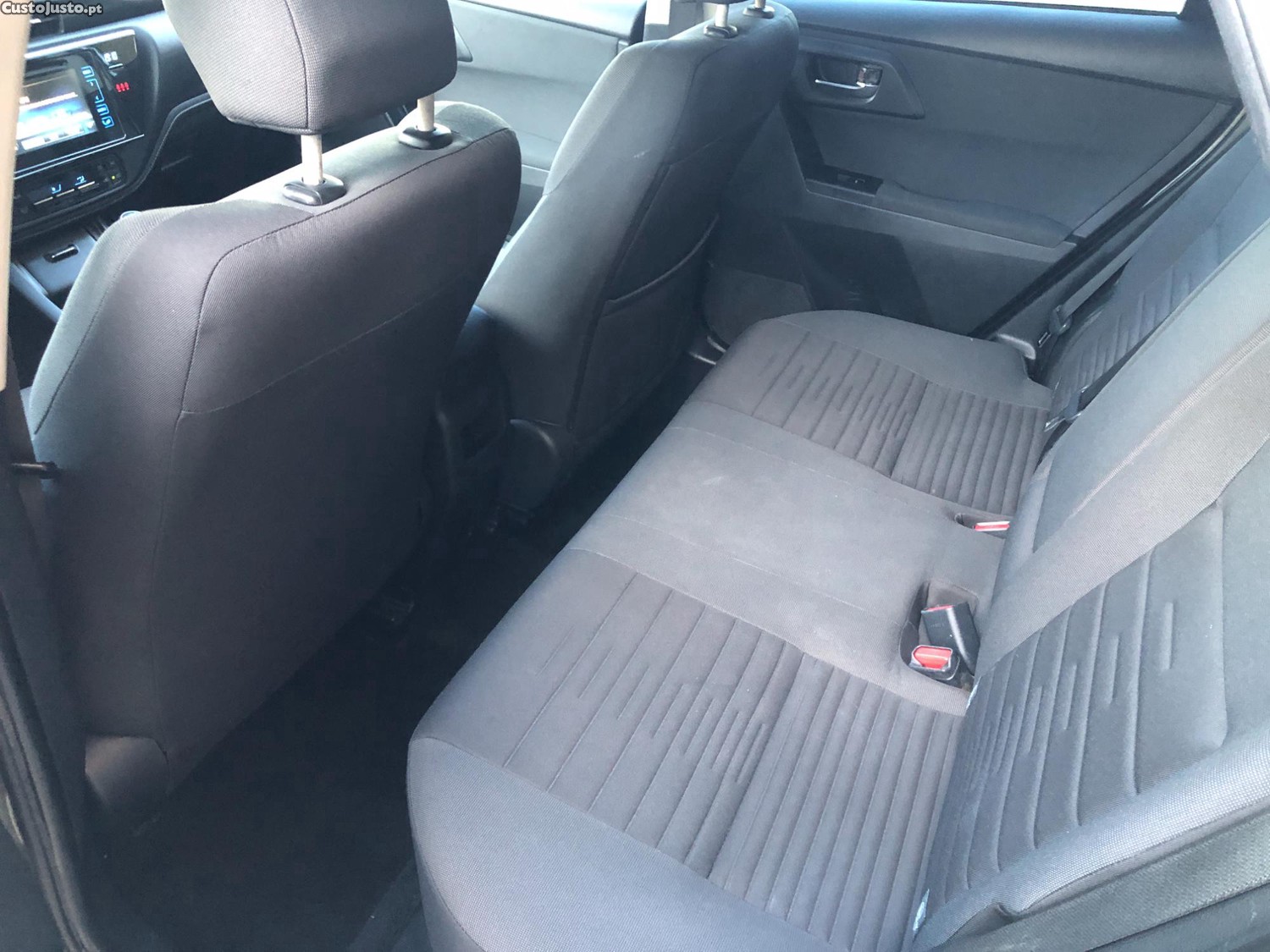 Toyota Auris D/4D — fotografia 7