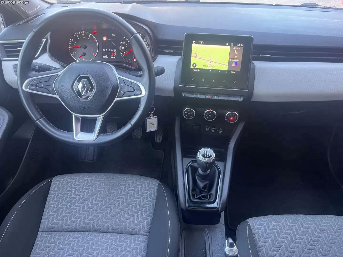 Renault Clio 1.0 tce evolution — fotografia 3
