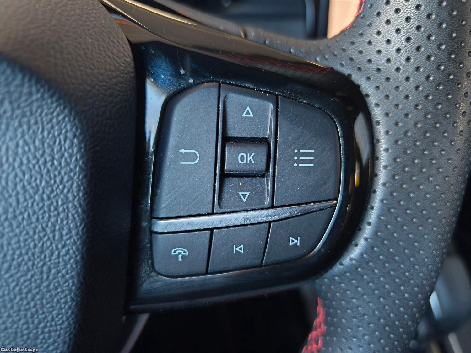 Ford Puma 1.0 EcoBoot mHEV ST-Line 125 Cv 5 Pts — fotografia 16