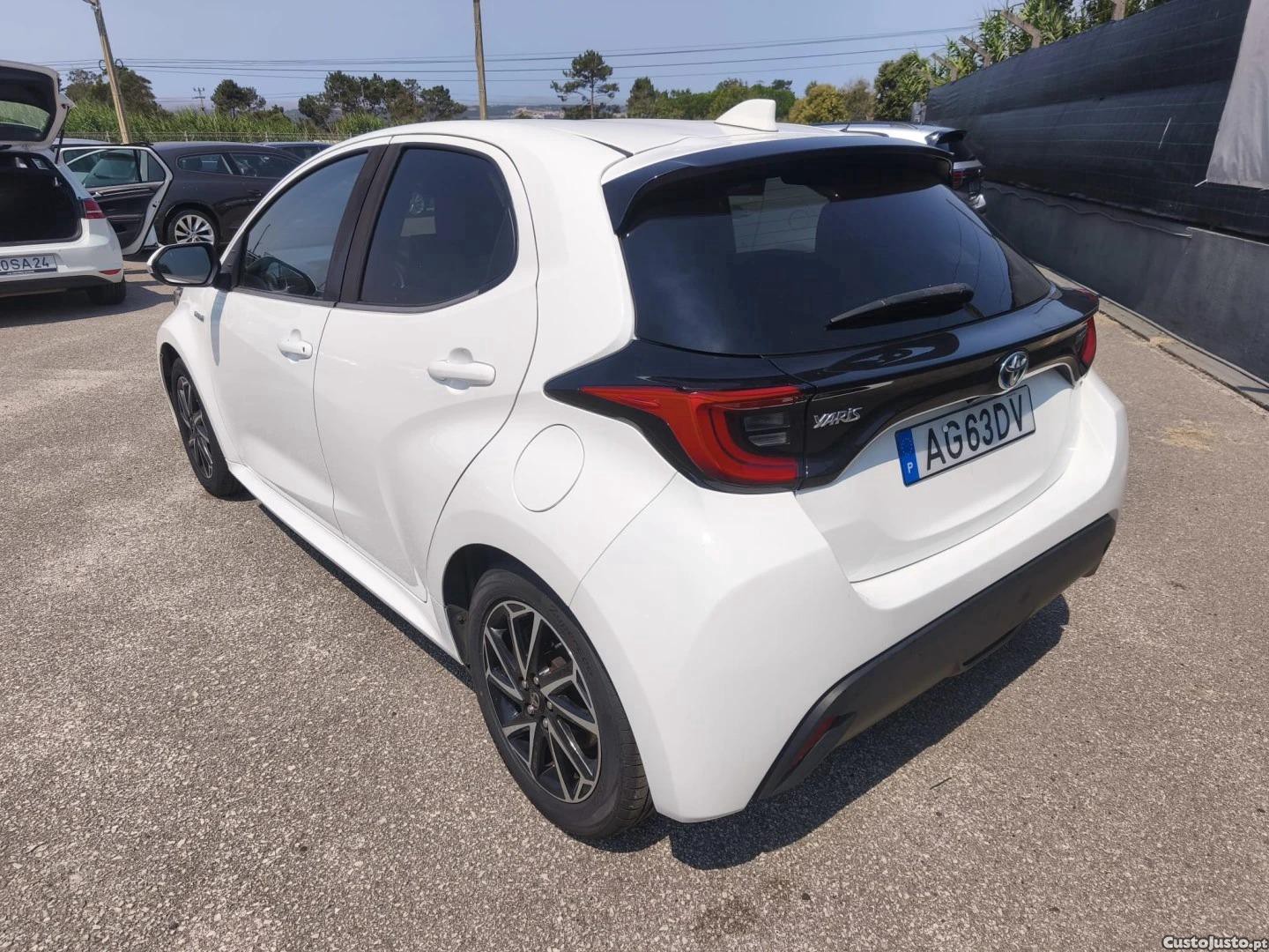 Toyota Yaris 1.5 HDF Exclusive — photo 3